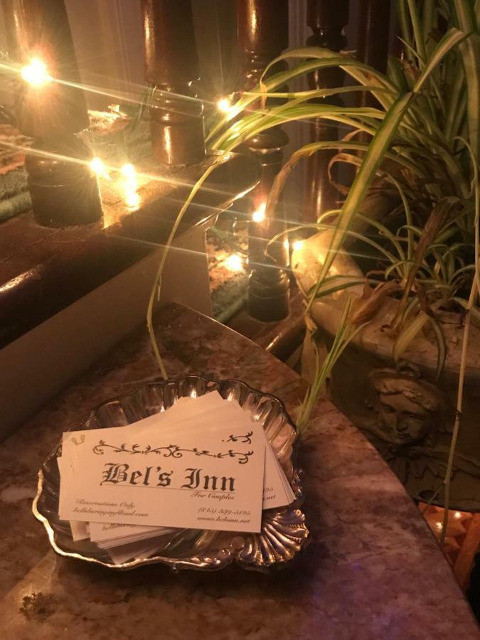 Bel'S Inn Bed And Breakfast Кингстън Екстериор снимка