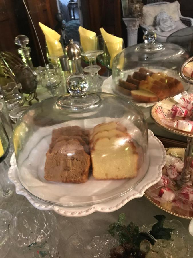 Bel'S Inn Bed And Breakfast Кингстън Екстериор снимка